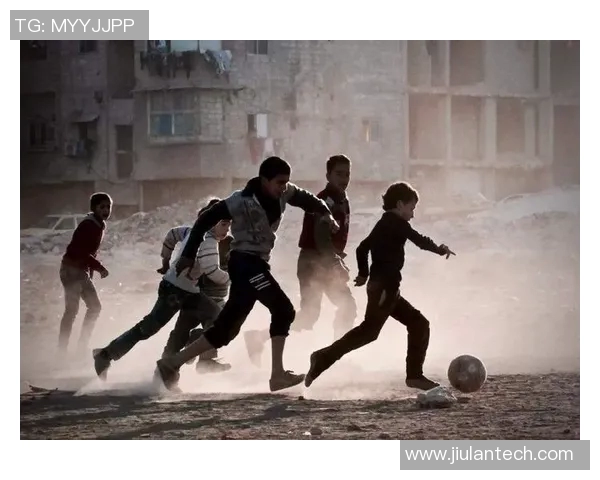 乌克兰足球明星的辉煌历程与成就盘点 乌克兰足球明星的辉煌历程与成就盘点